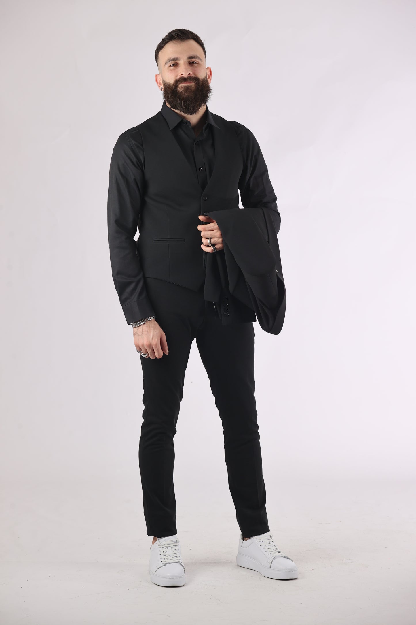 Emilio Sageza suit