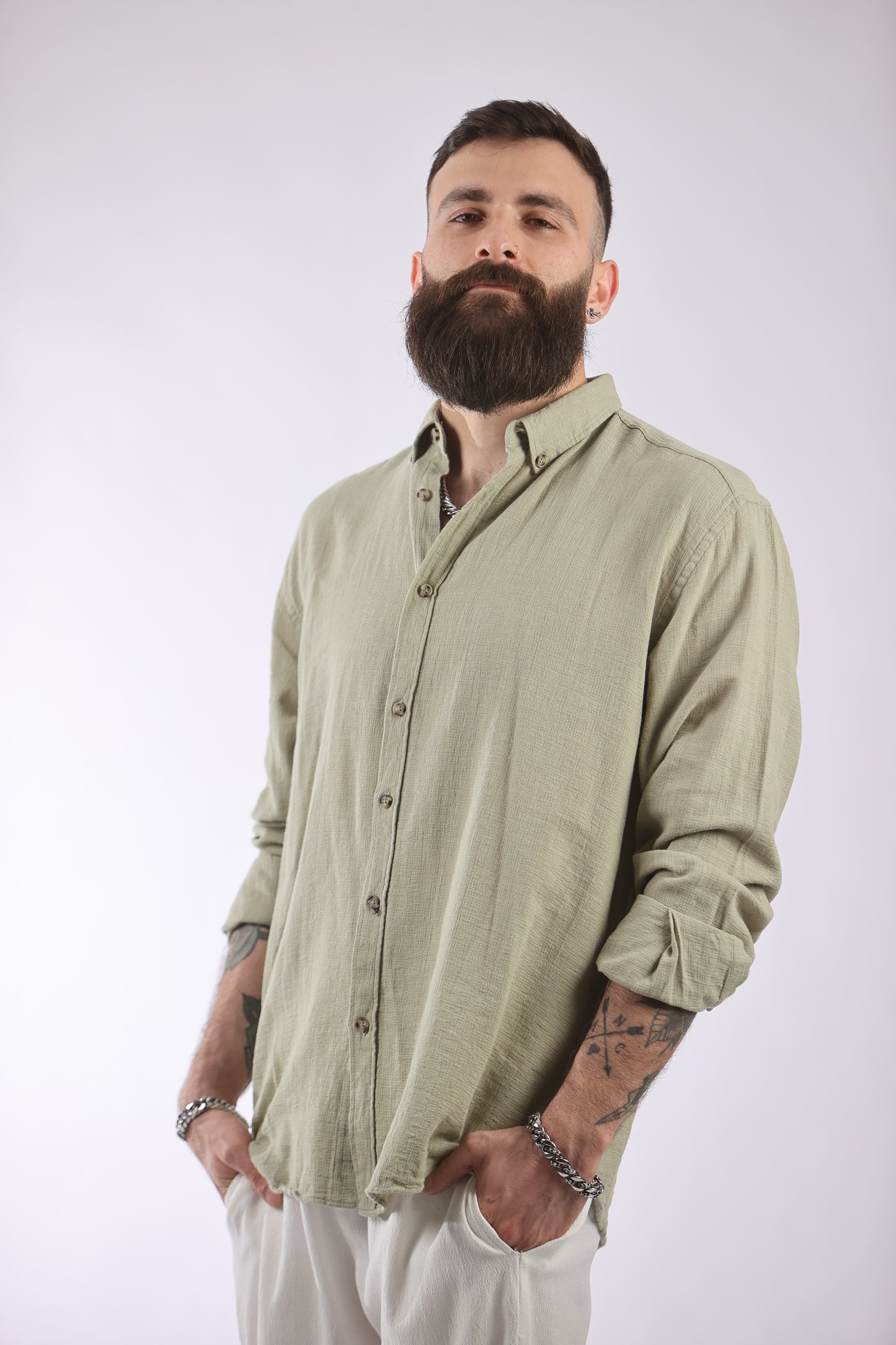 Guesto shirt