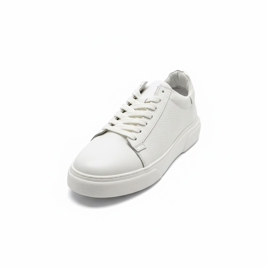 حذاء رياضي جلدي