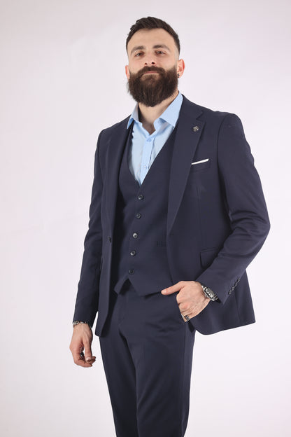 Emilio Sageza suit