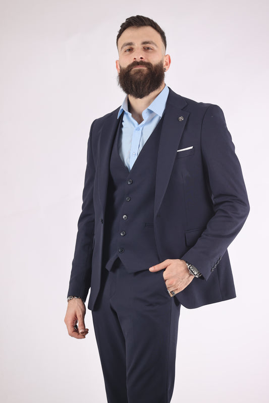 Emilio Sageza suit