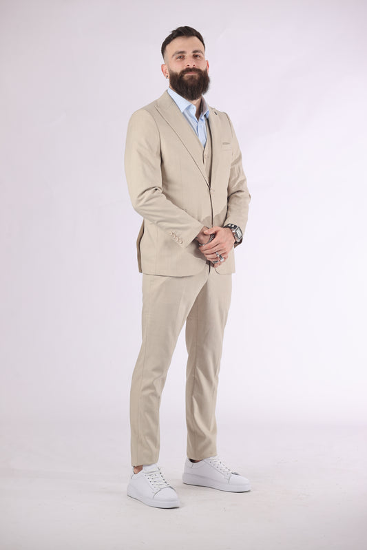 Emilio Sageza suit
