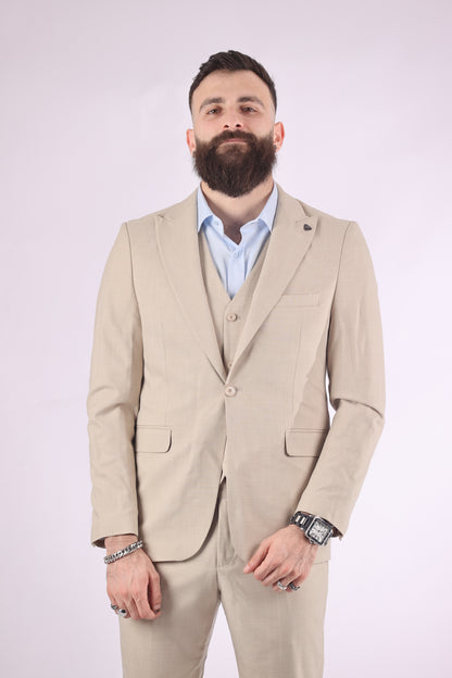 Emilio Sageza suit